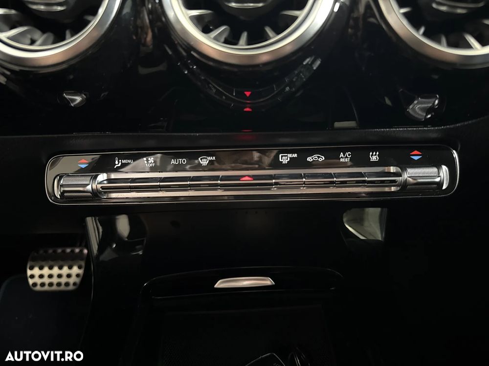 Mercedes-Benz CLA 250 e 8G-DCT AMG Line - 19