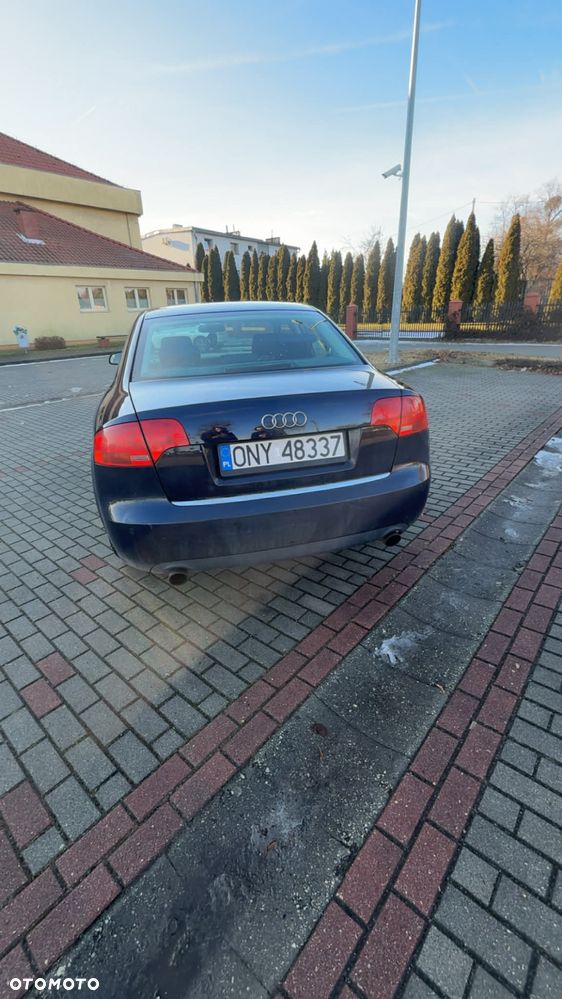Audi A4 Limousine 2.0T FSI - 3