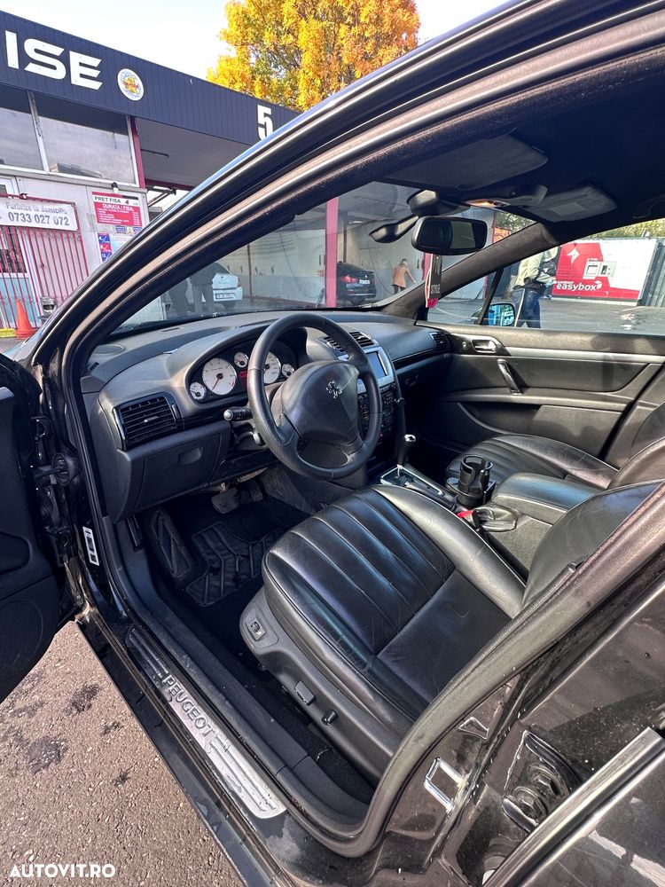 Peugeot 407 - 8