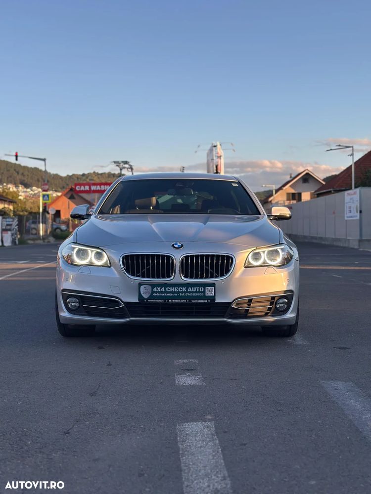 BMW Seria 5 520d xDrive Touring Aut. Luxury Line - 1