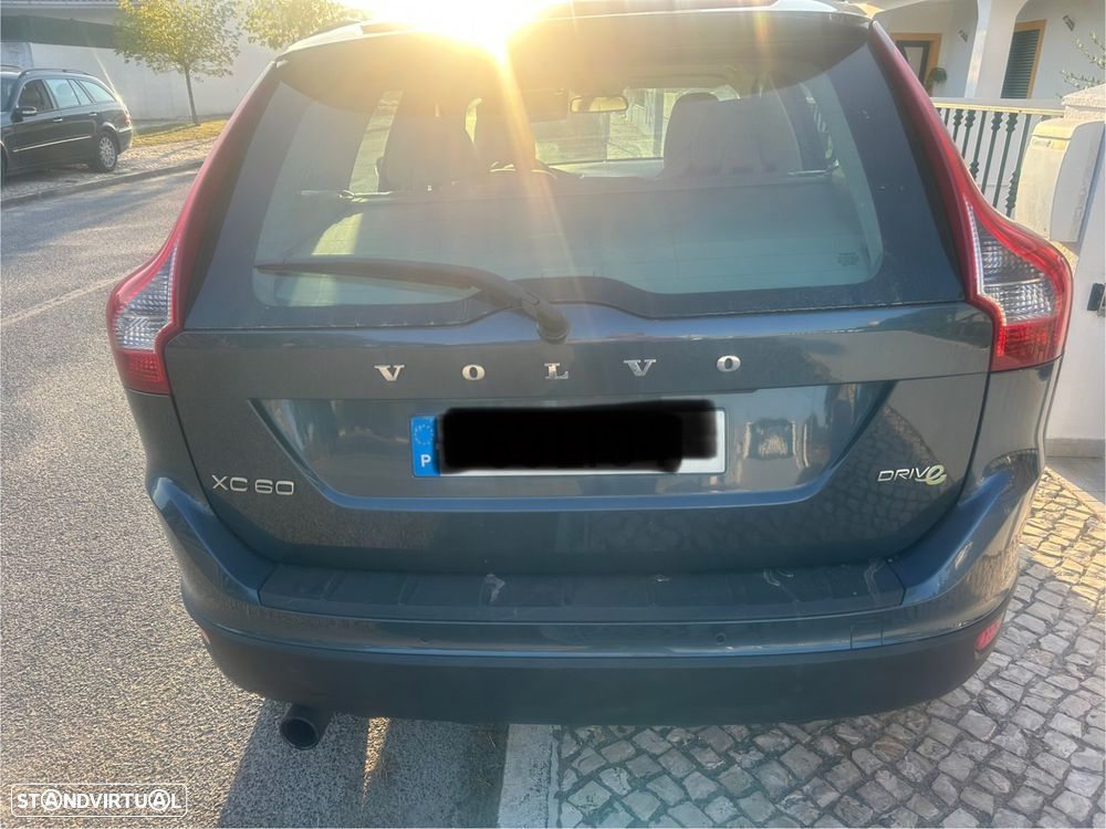 Volvo XC 60 2.0 D3 Drive Summum - 2