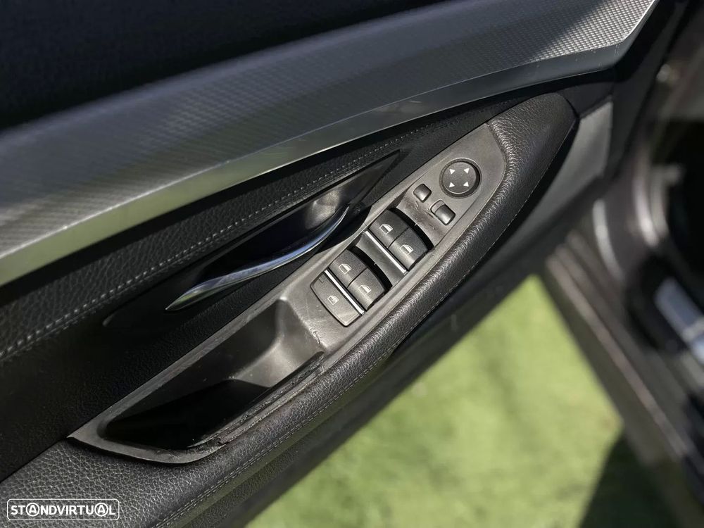 BMW 535 d xDrive Pack M Auto - 49