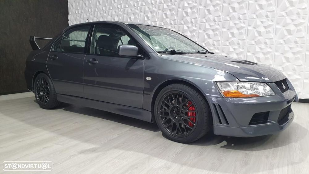 Mitsubishi Lancer Evolution VII RS-II - 2