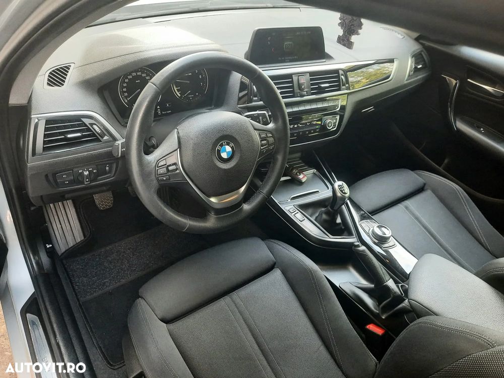 BMW Seria 1 118i Sport Line - 12