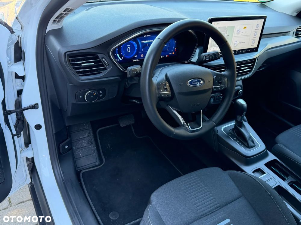 Ford Focus 1.0 EcoBoost Hybrid ACTIVE - 19