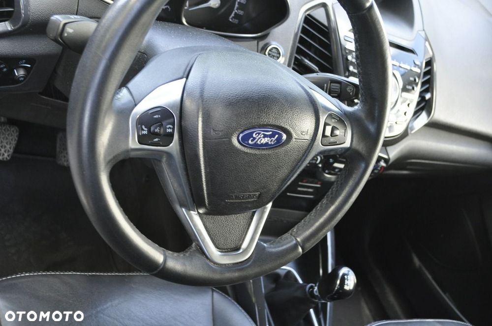 Ford EcoSport - 6
