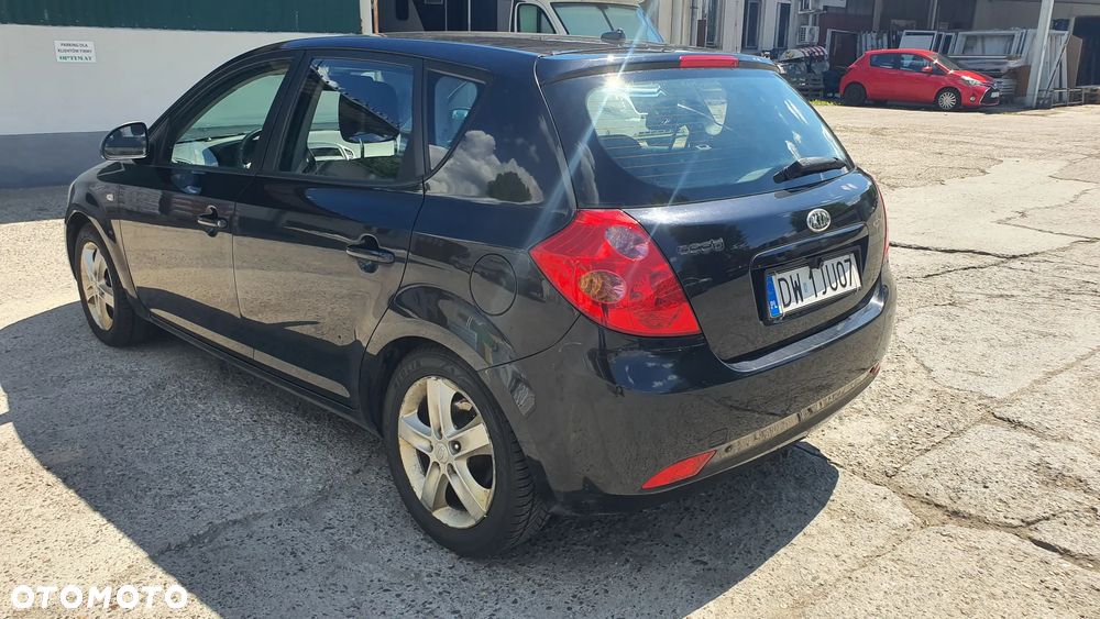 Kia Ceed 1.6 Crdi Comfort - 13