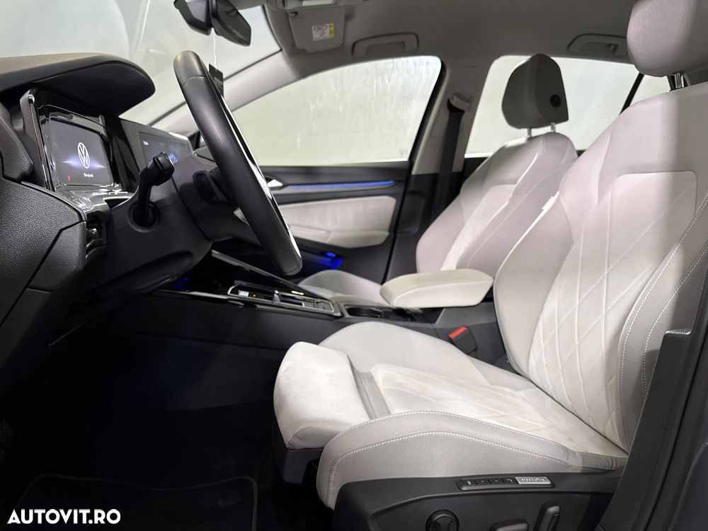 Volkswagen Golf - 21