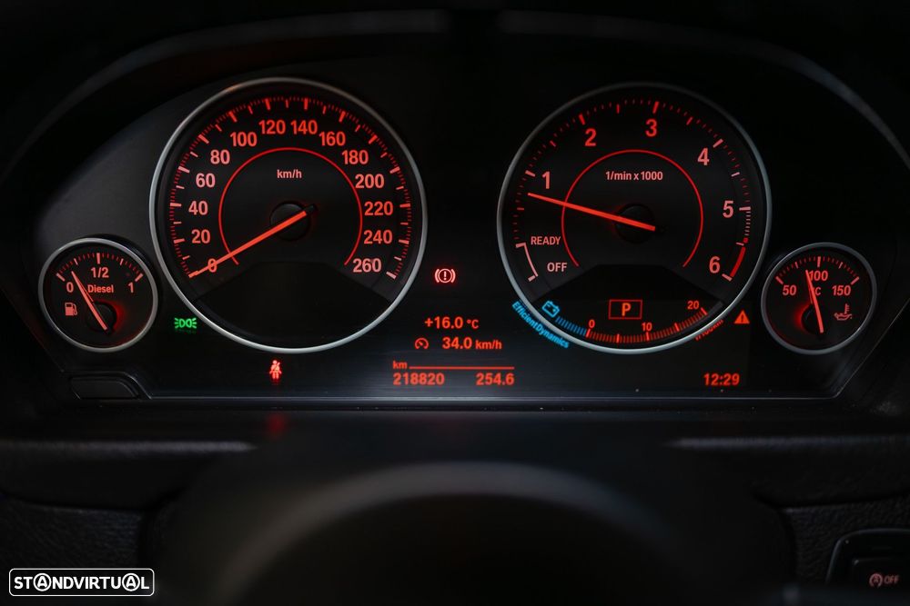 BMW 320 d Touring Pack M Shadow Auto - 36