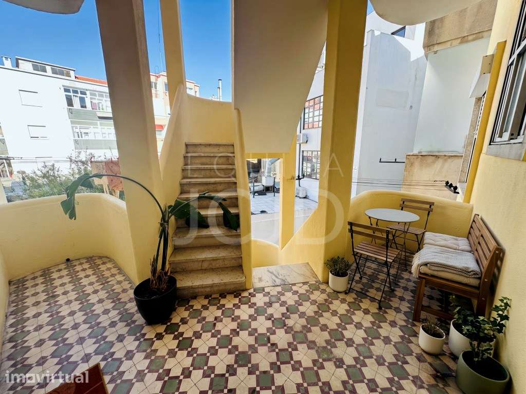 Apartamento T2 para Arrendamento | Rua Portugal Durão | Lisboa - Grande imagem: 5/47