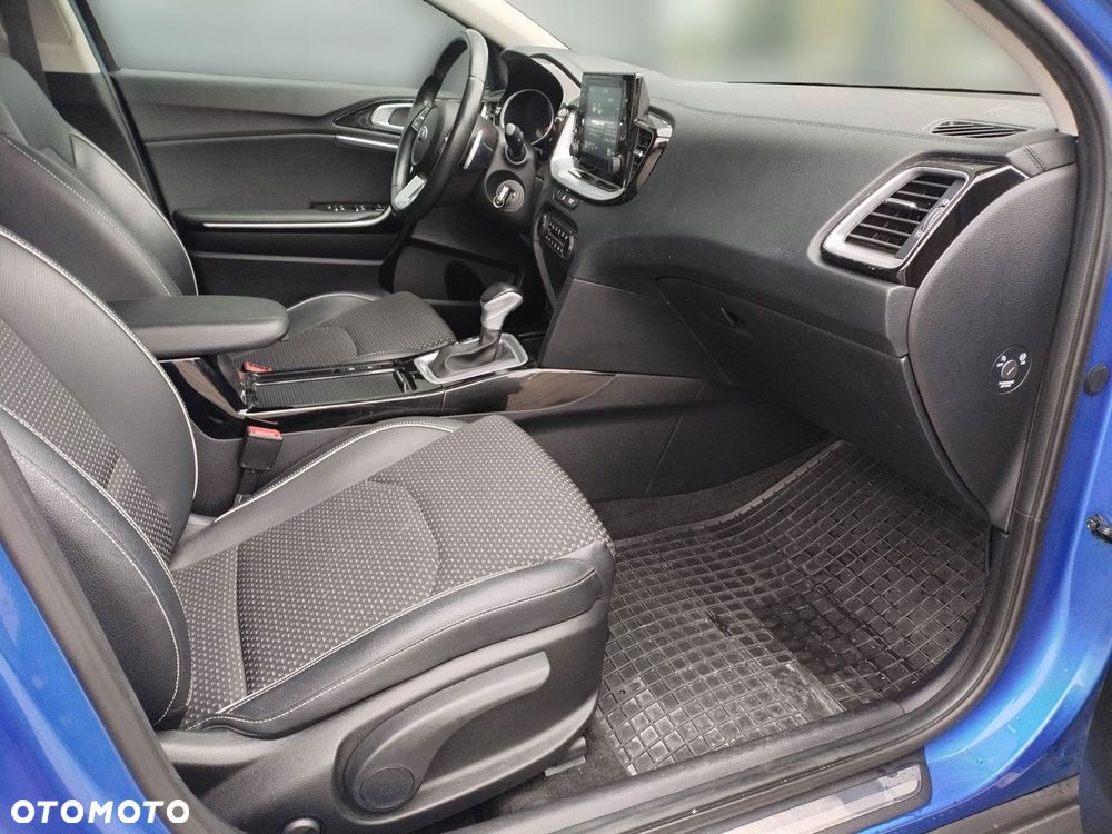 Kia XCeed 1.6 T-GDI L DCT - 19