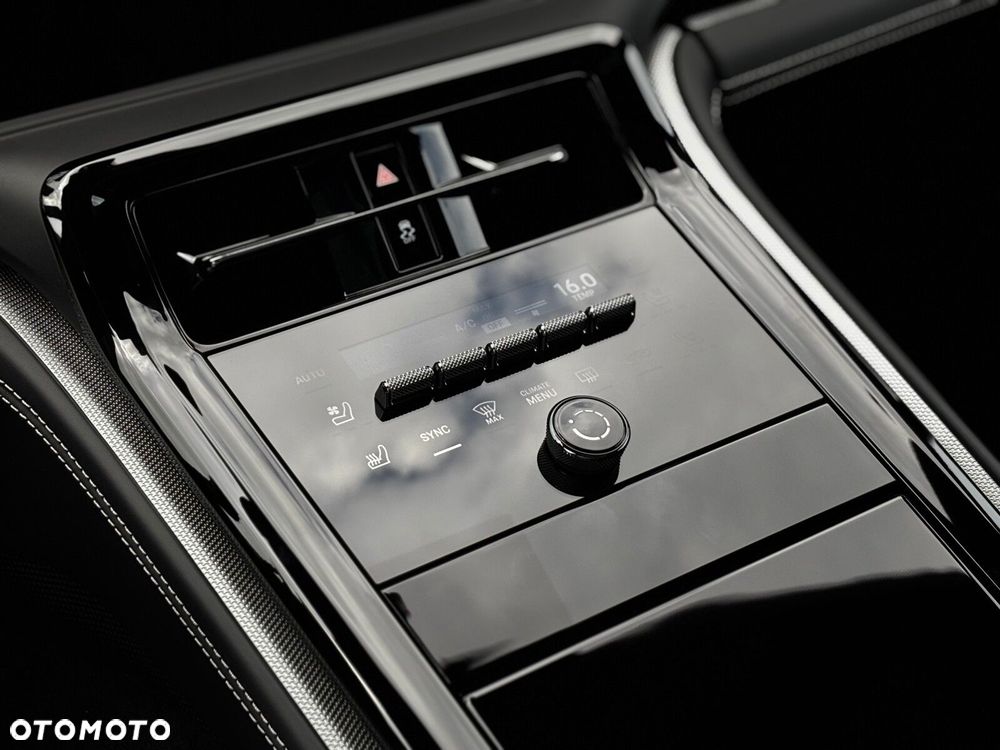 Porsche Panamera - 29