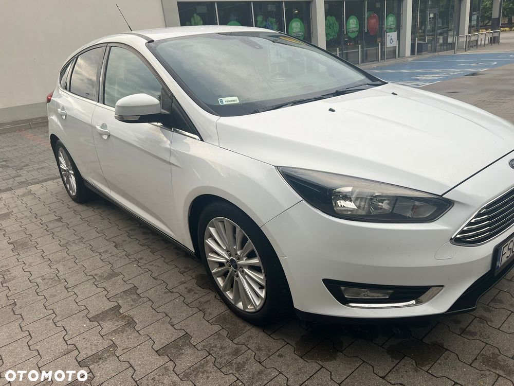 Ford Focus 1.5 EcoBoost Titanium ASS - 3