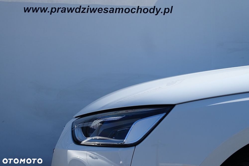 Audi A4 Avant 40 TFSI quattro S tronic advanced - 11