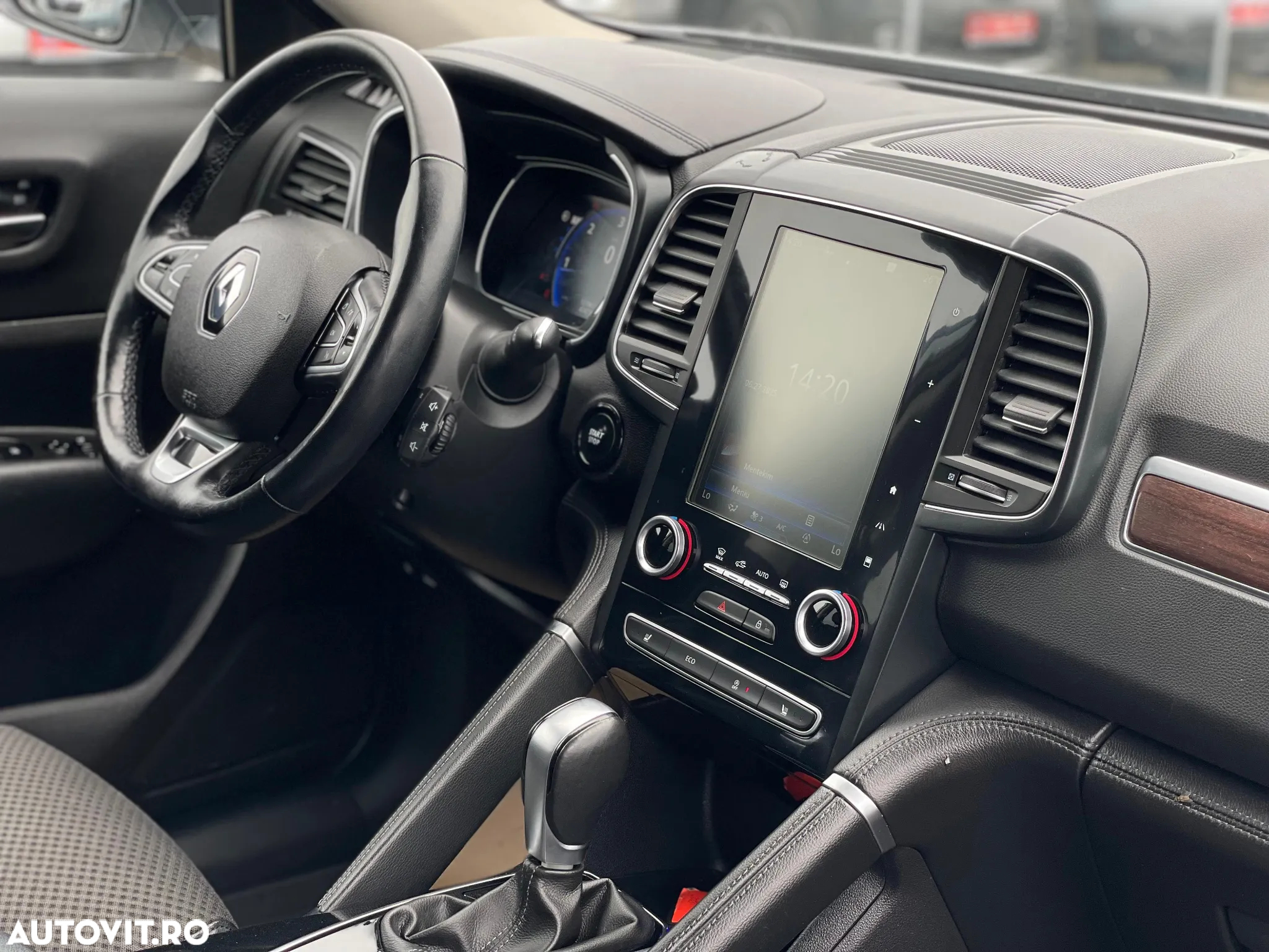 Renault Koleos ENERGY dCi 175 X-tronic 4WD INTENS - 23