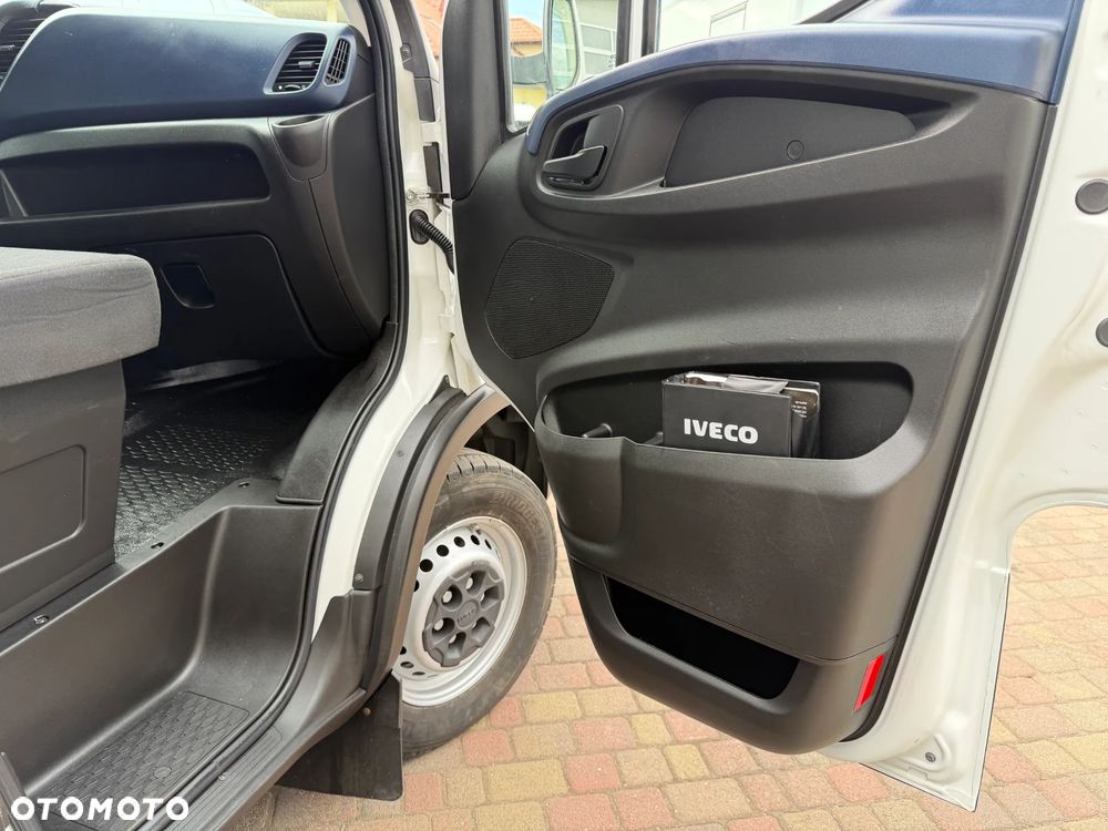 Iveco Daily 3,0 10 EP Izoterma Winda - 22