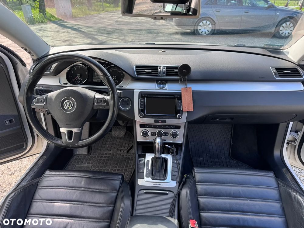 Volkswagen Passat 3.6 V6 4Mot Highline DSG - 11