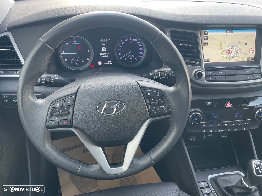 Hyundai Tucson 1.7 CRDi Executive - 8