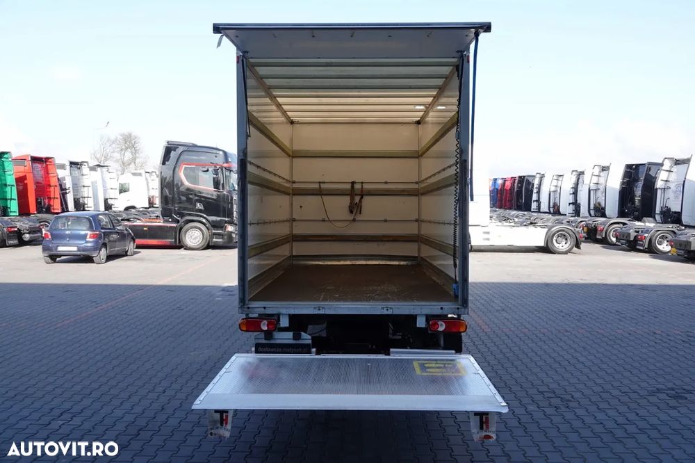 Fiat DUCATO MAXI / CONTAINER / 750 KG LIFT / GVWR: 3500 KG / MANUAL / 2021 - 20