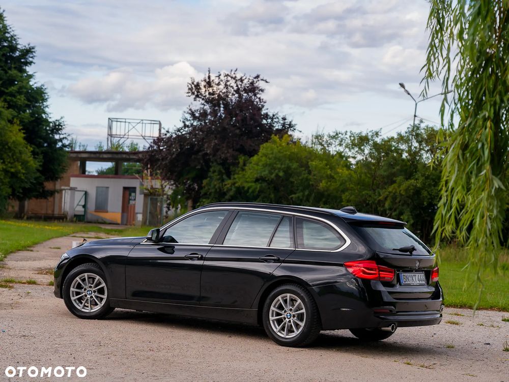 BMW Seria 3 318d Luxury Line - 6