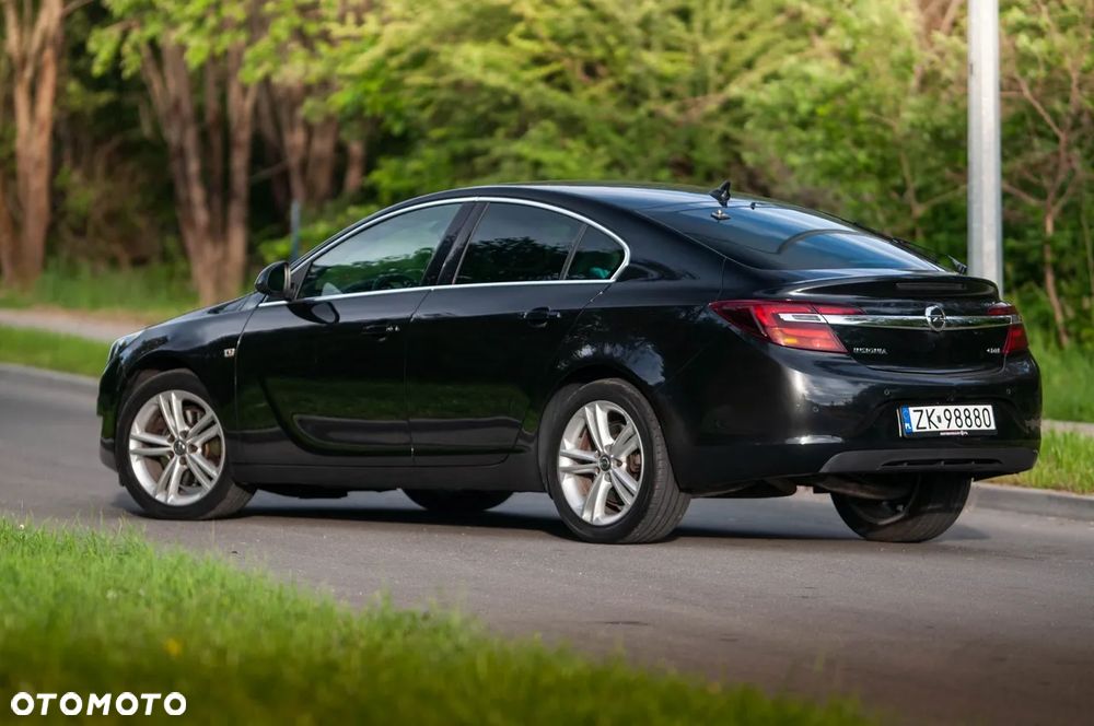 Opel Insignia 2.0 CDTI Edition - 3
