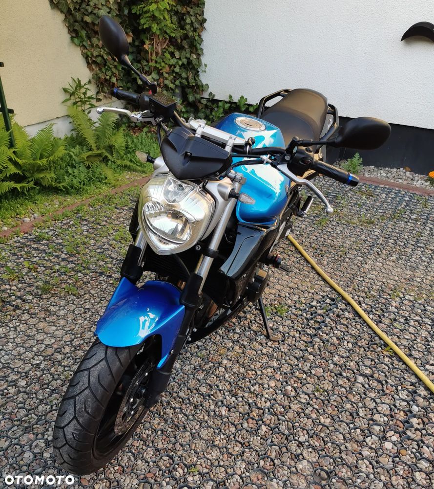 Yamaha FZ6 - 5