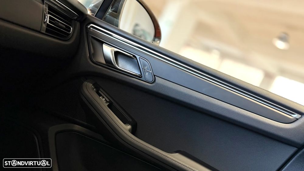 Porsche Macan T PDK - 44