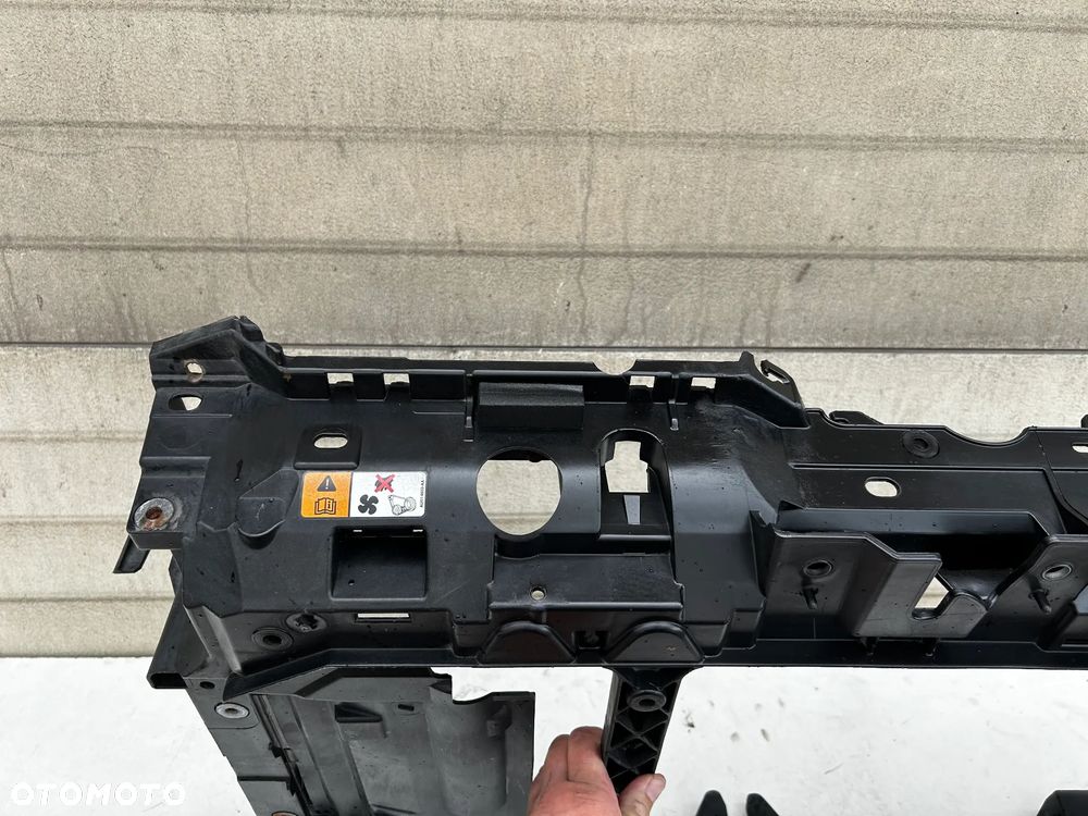 FORD FIESTA MK7 PAS PRZEDNI Wzmocnienie CZOŁOWE 8V51-A16E146 - 2