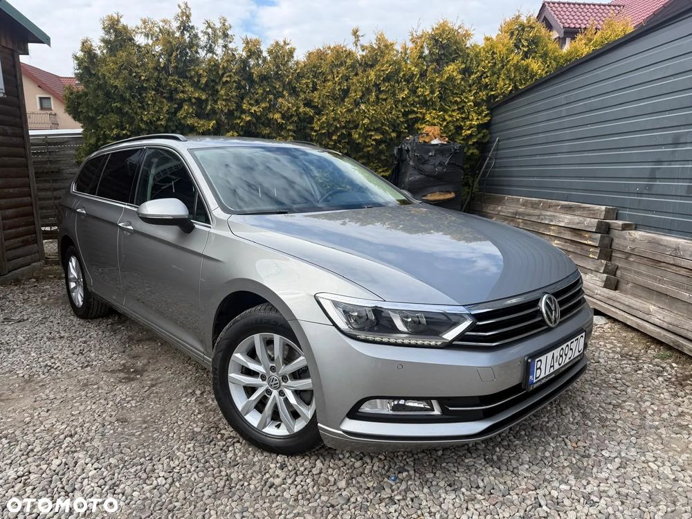 Volkswagen Passat 2.0 TDI (BlueMotion Technology) DSG Highline - 3