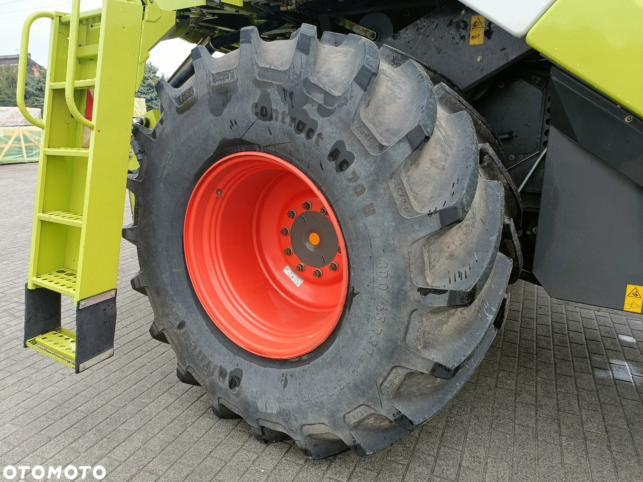 Claas Tucano 450 - 6