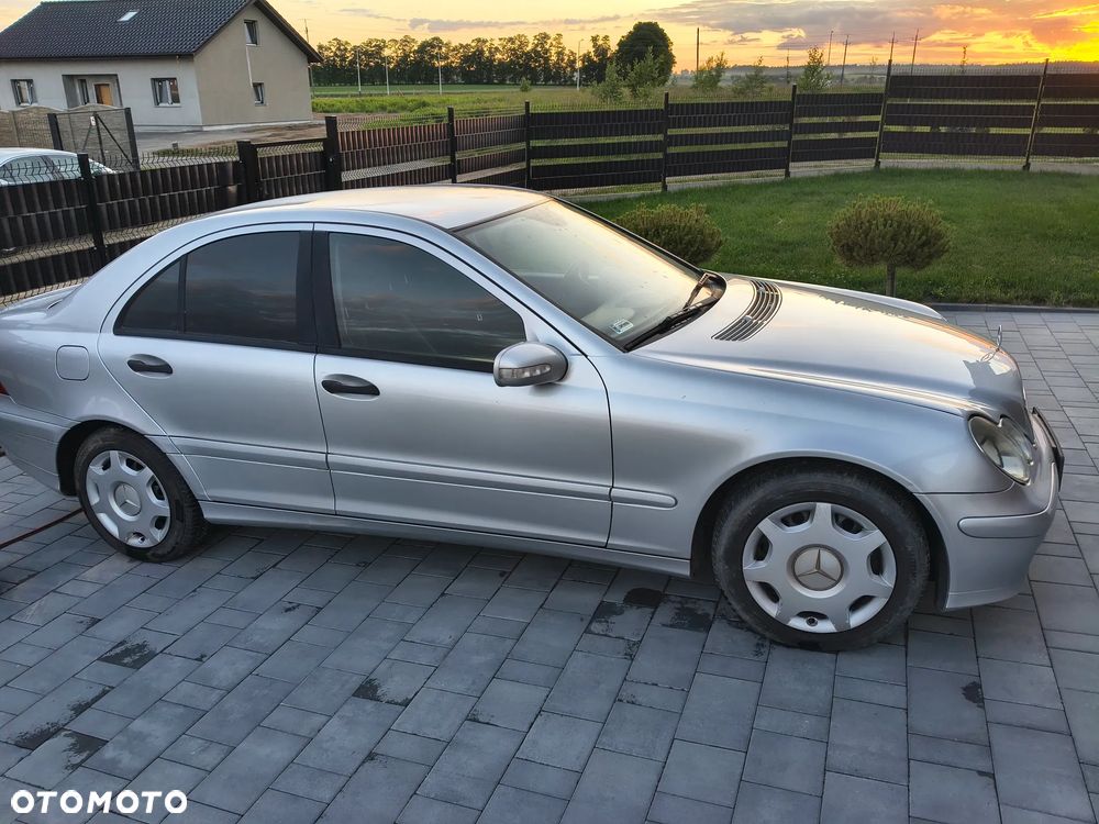 Mercedes-Benz Klasa C 220 CDI Automatik Elegance DPF - 1