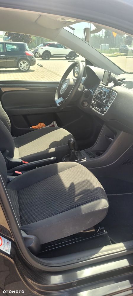 Volkswagen up! - 6
