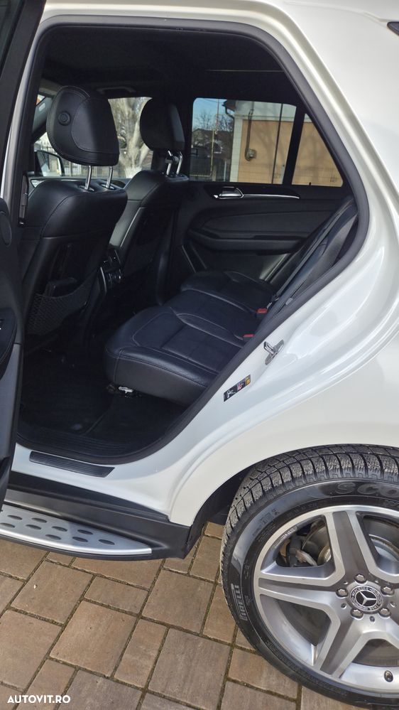 Mercedes-Benz GLE 350 d 4MATIC - 24