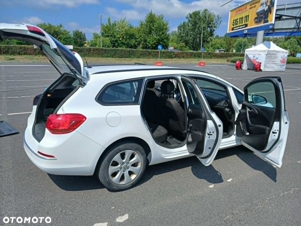 Opel Astra 1.6 Sport - 9