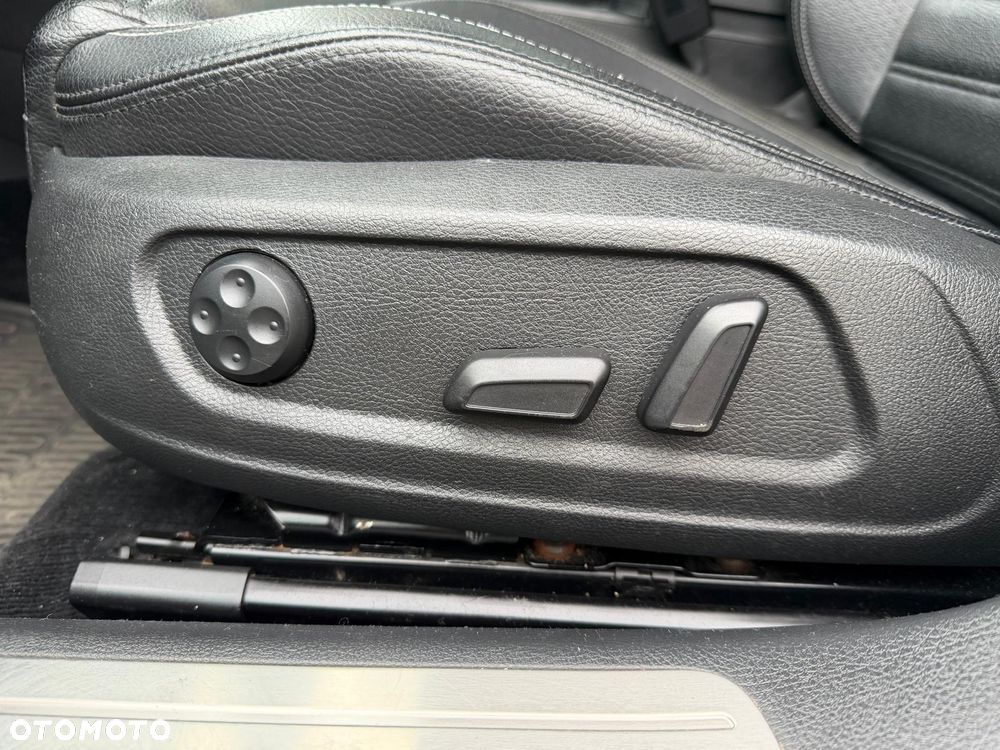 Volkswagen CC - 15