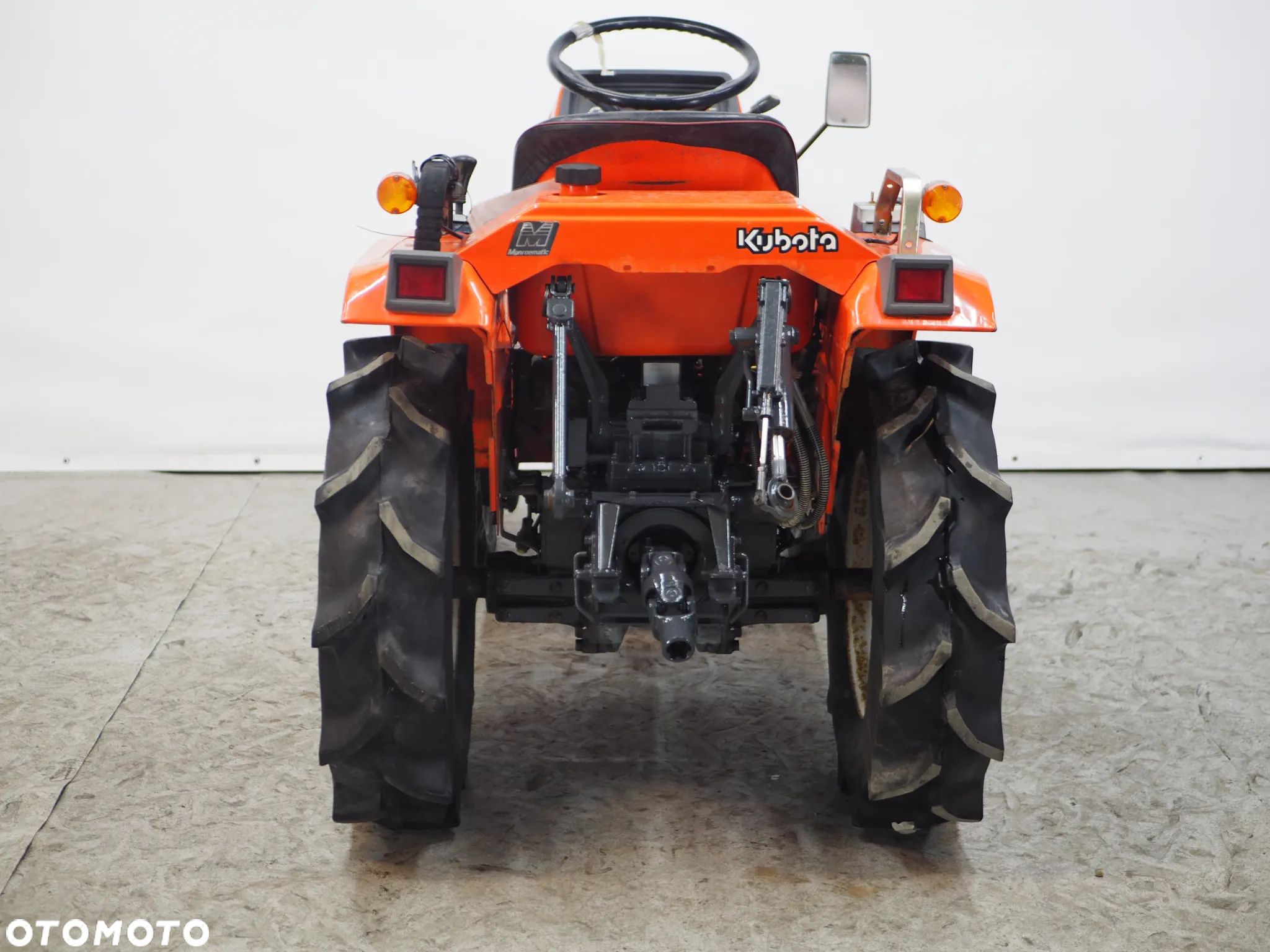 Kubota B40 - 6