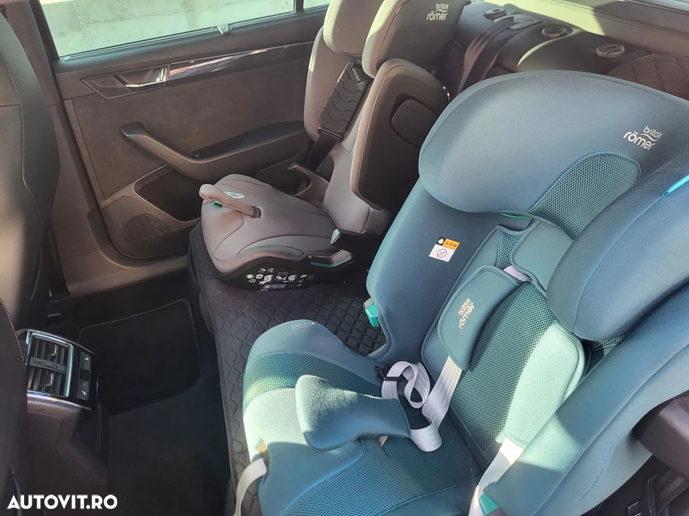 Skoda Superb 2.0 TDI DSG 4X4 Sportline - 16