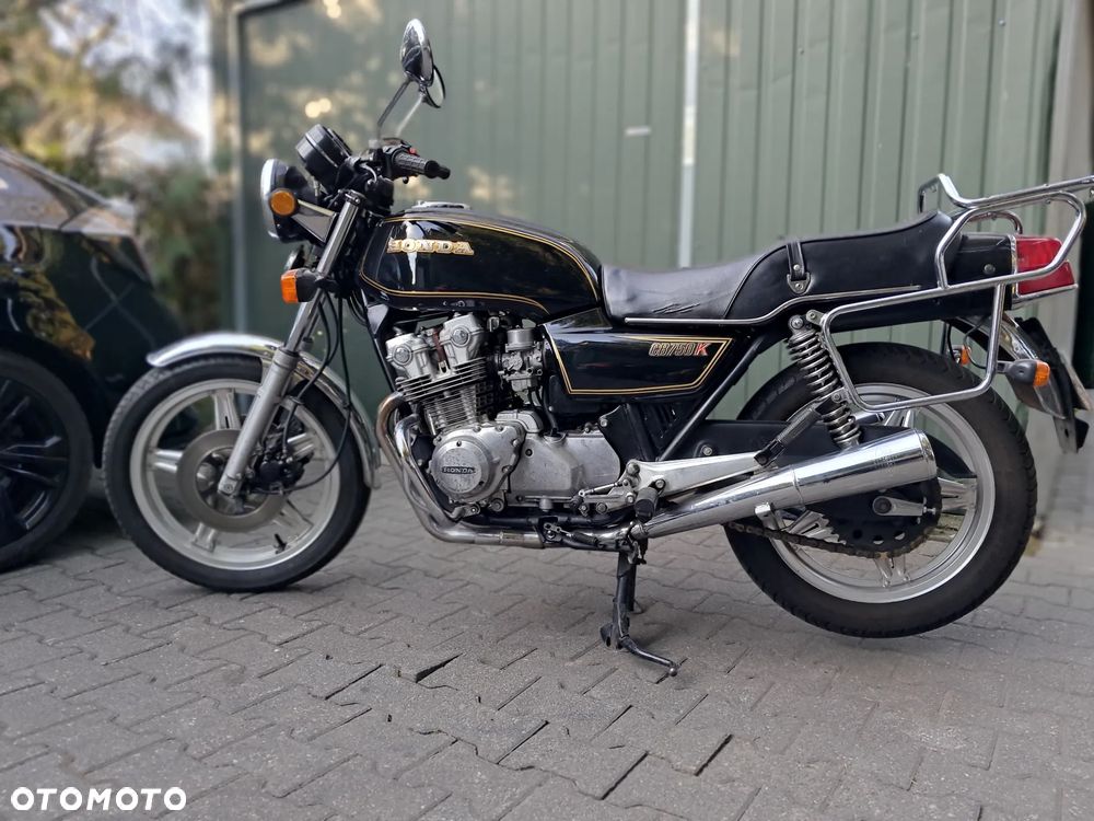 Honda CB - 8