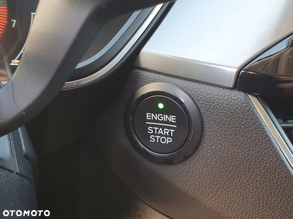 Ford Kuga 1.5 EcoBoost FWD Titanium - 38