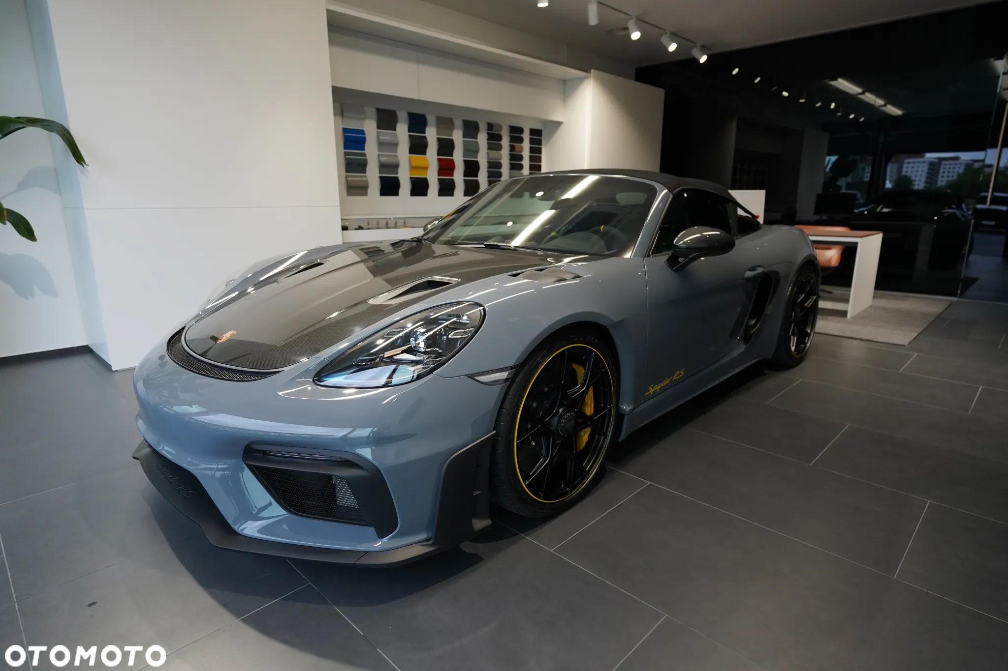 Porsche 718 Spyder - 1