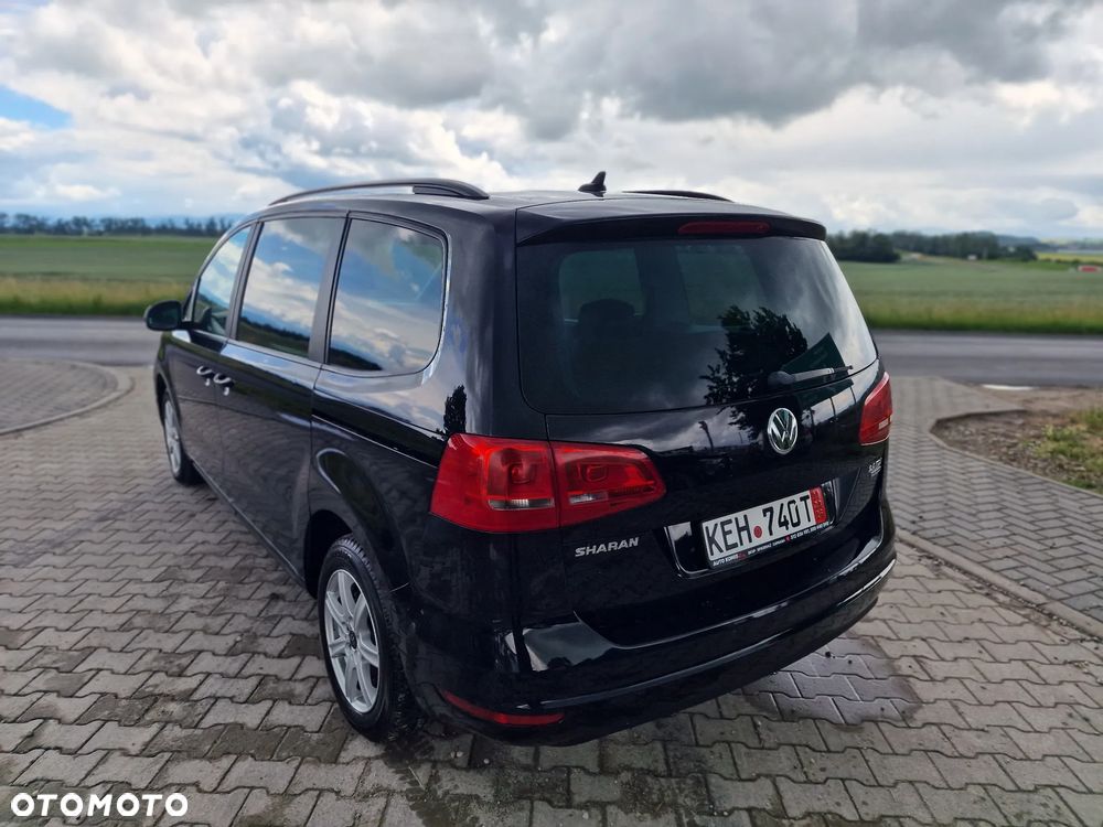 Volkswagen Sharan 2.0 TDI DSG BlueMotion Technology Comfortline - 14