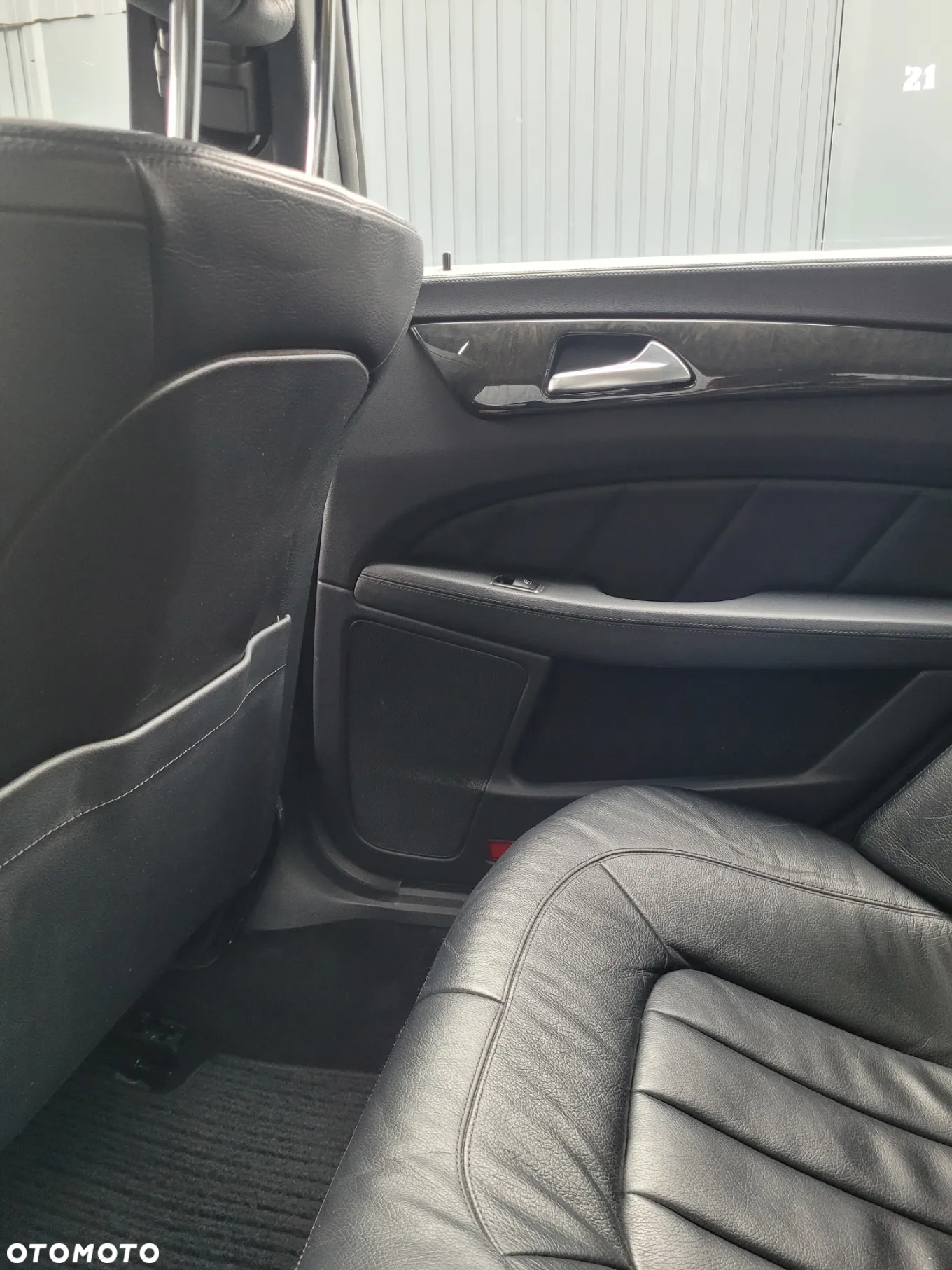 Mercedes-Benz CLS 350 CDI 4-Matic BlueEff - 7