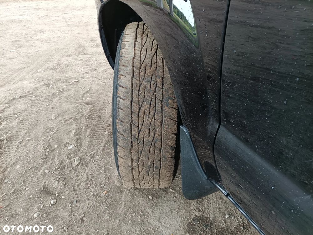 Hyundai Tucson 2.0 Comfort 2WD - 30