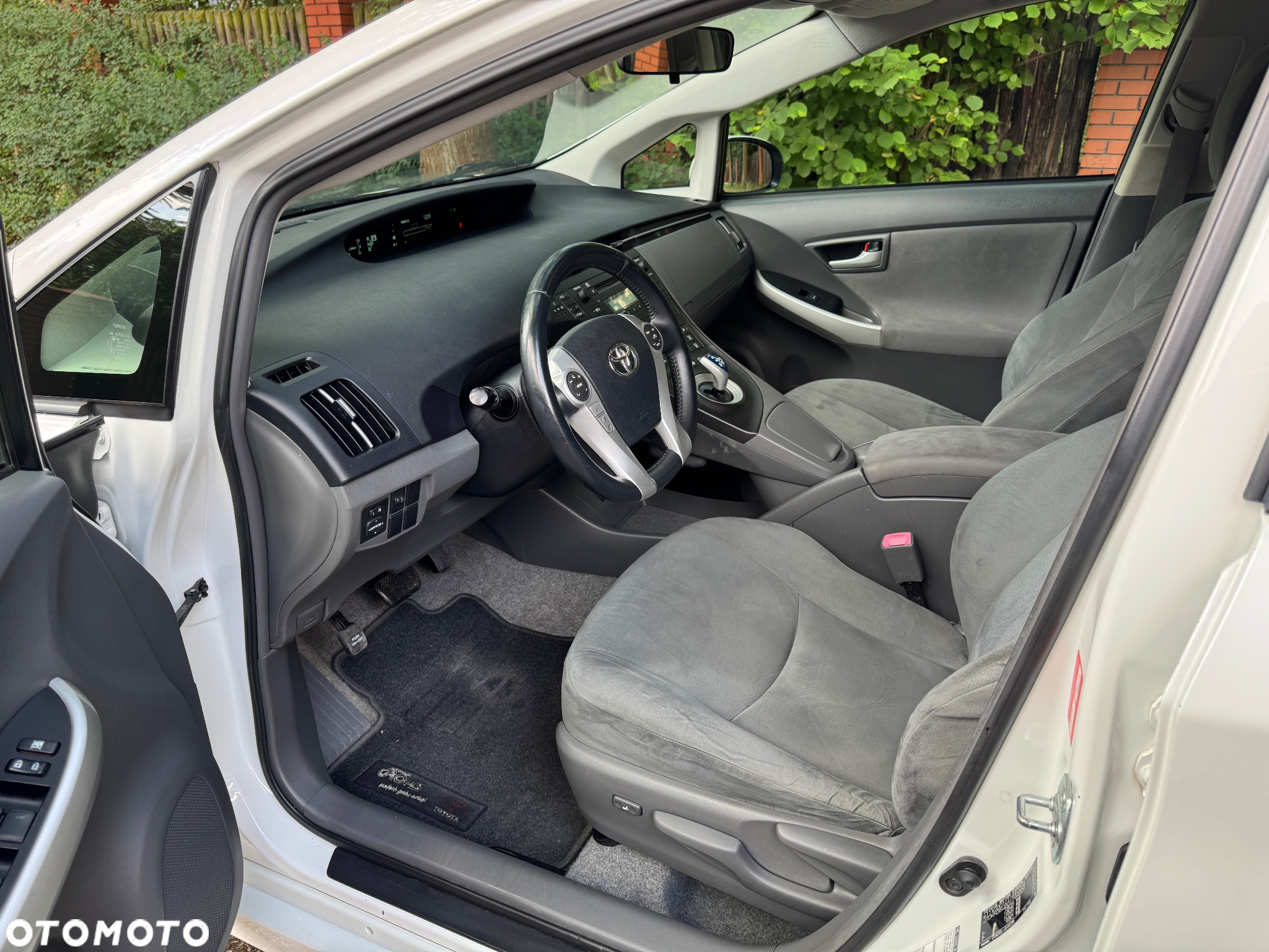 Toyota Prius - 28