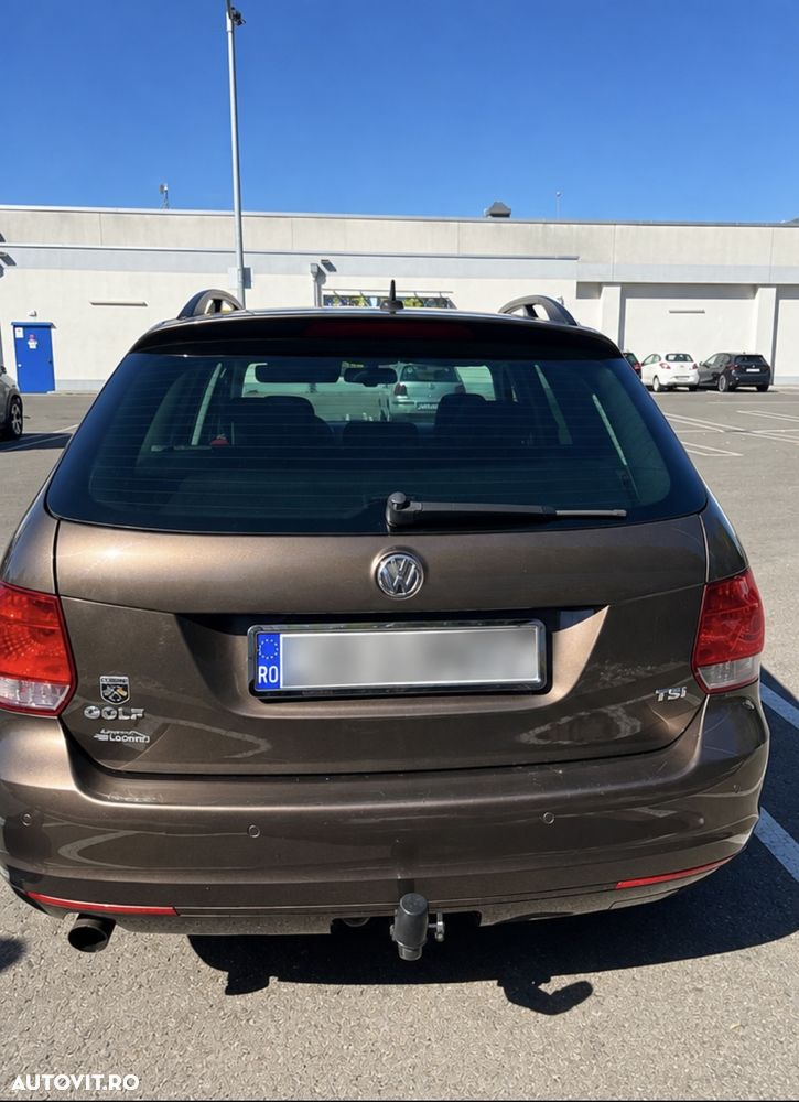 Volkswagen Golf - 2