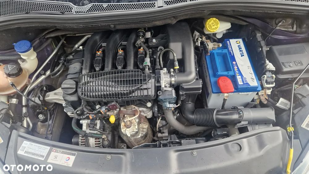 Peugeot 208 1.2 PureTech Active - 24