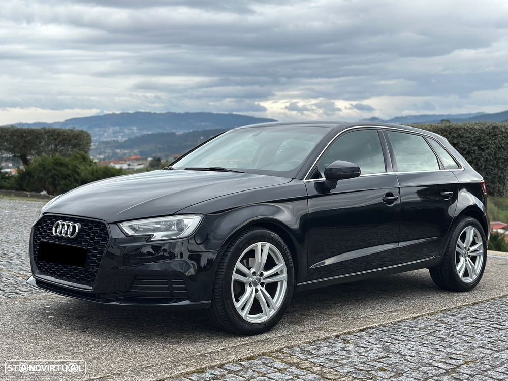 Audi A3 Sportback 1.6 TDI S tronic design - 4