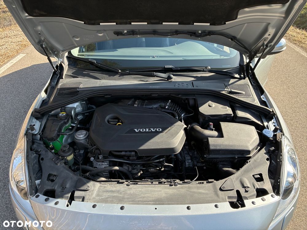 Volvo V60 T4 Geartronic Powershift RDesign - 10