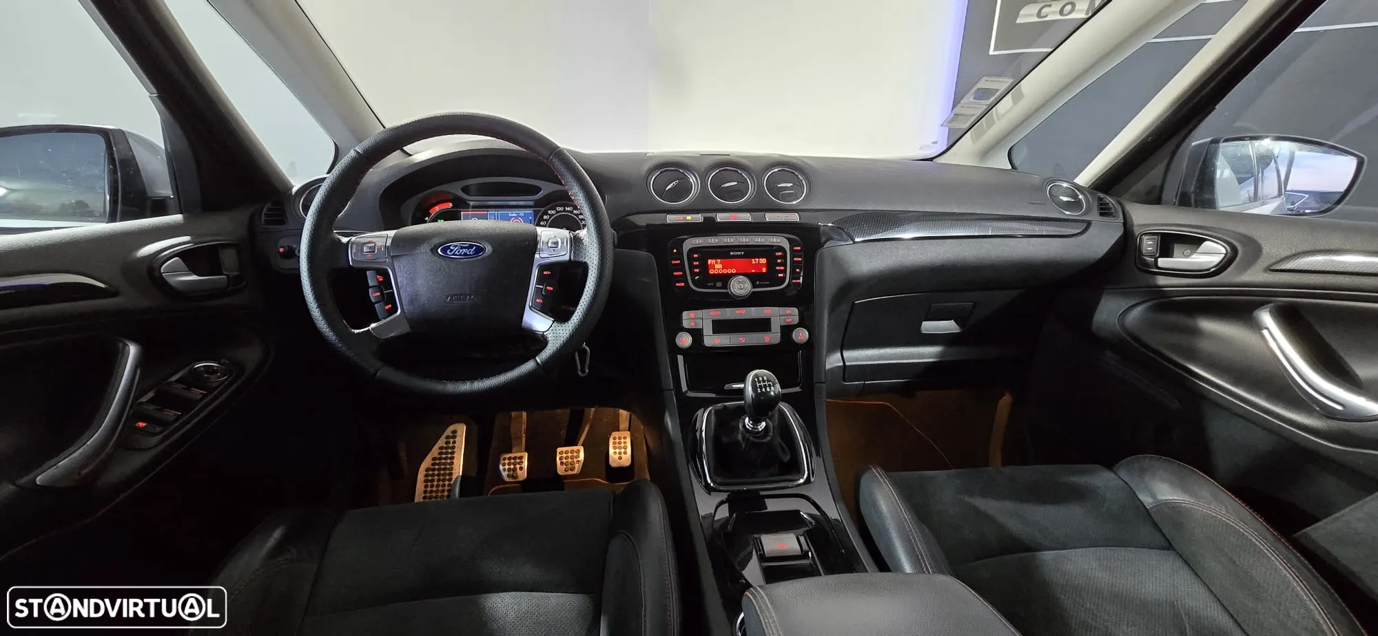 Ford S-Max 2.2 TDCi Titanium 7L - 8