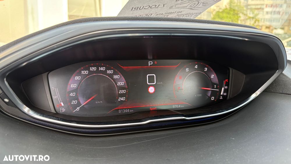 Peugeot 5008 - 11